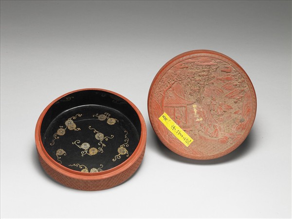 剔紅園林人物圓盒