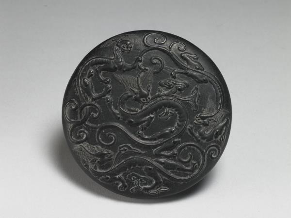 螭龍紋圓墨