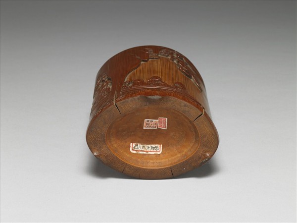 竹雕東坡赤壁圖筆筒