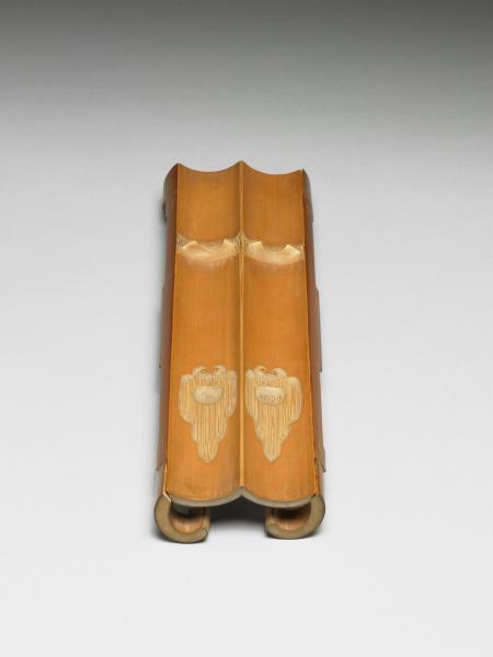 竹雕如意紋筆床