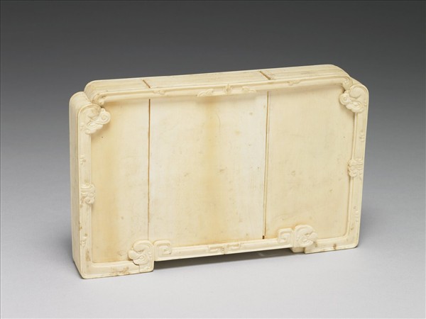 象牙雕山水人物插屏