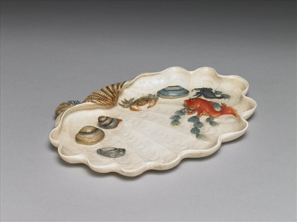 象牙雕水族蚌式盤