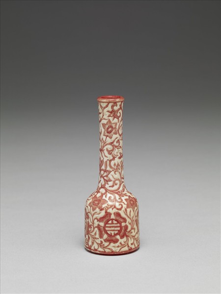 象牙雕花填紅喜壽瓶