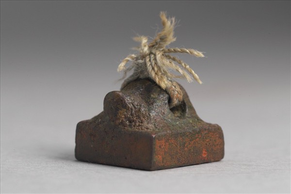 「周陽𡡤」銅印