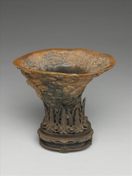 犀角雕山水人物杯