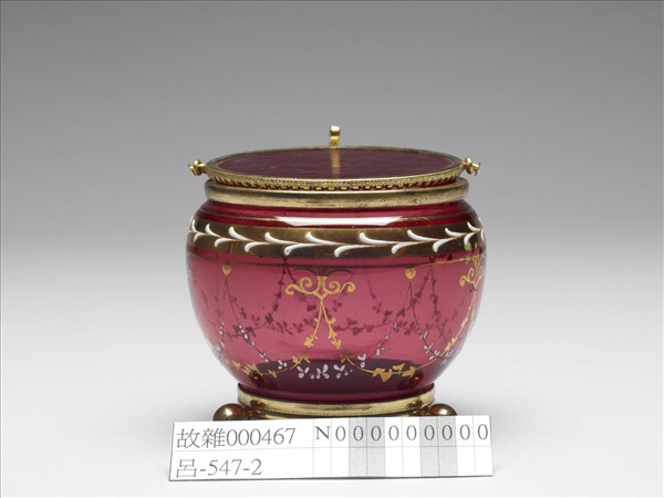 西洋玻璃花草紋盒