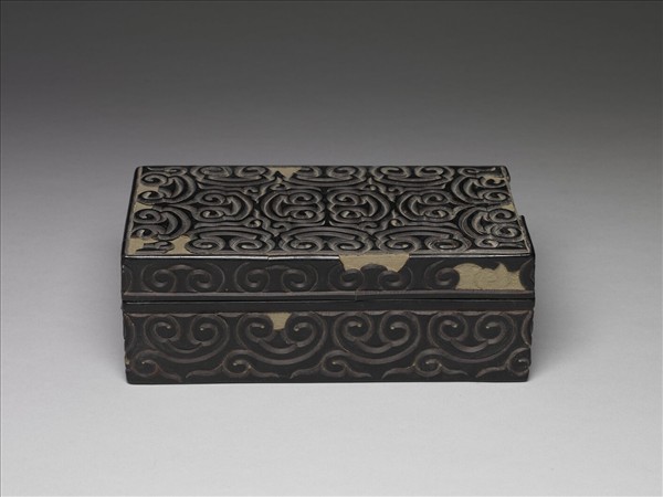 剔犀如意雲紋長方盒