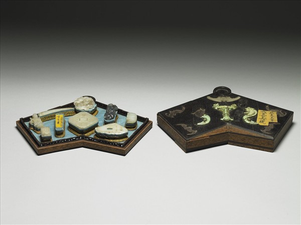 嵌寶石玉福如意黃楊木匣