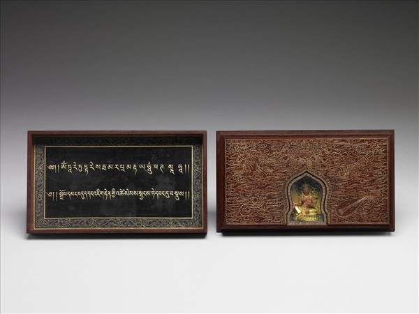 五方救度佛母數珠箱：紅度母