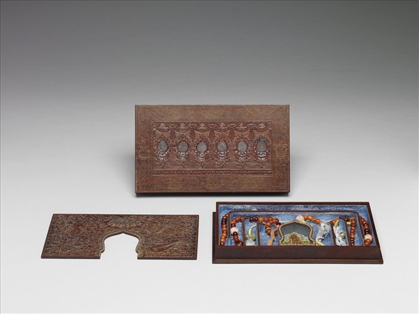 五方救度佛母數珠箱：黃度母