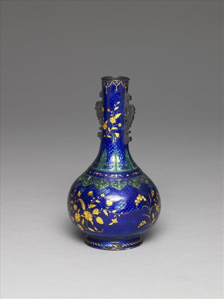 銅胎內填琺瑯貼金瓶