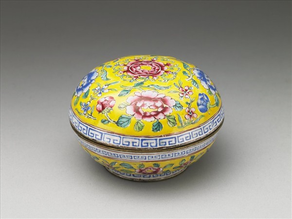 銅胎畫琺瑯芙蓉紋圓盒