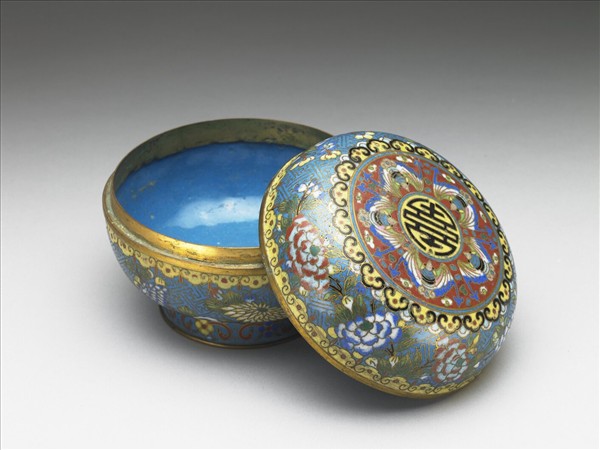 掐絲琺瑯圓盒