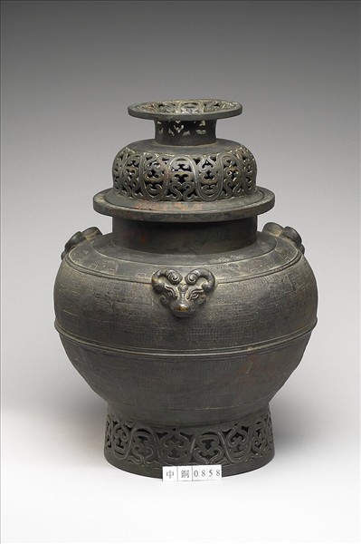 嵌金銀蟠虺紋罍