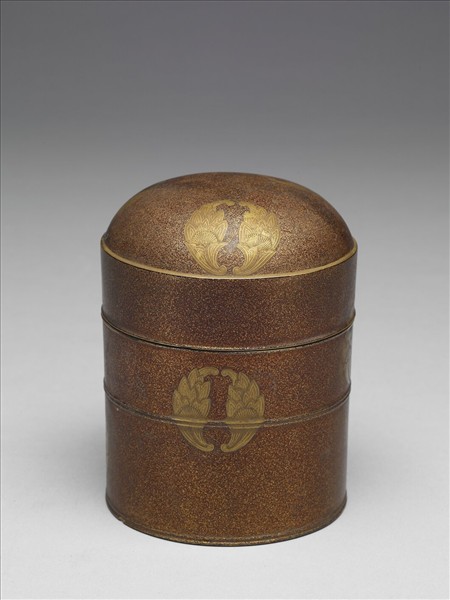 抱杏葉蒔繪圓筒盒