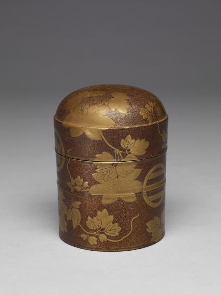 牡丹蒔繪圓筒盒
