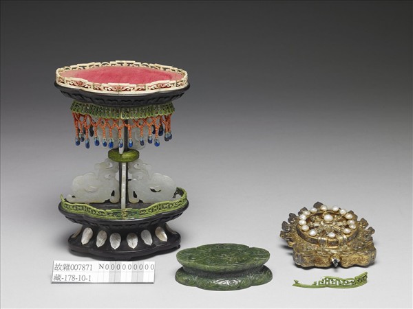 銅鍍金嵌珠法輪