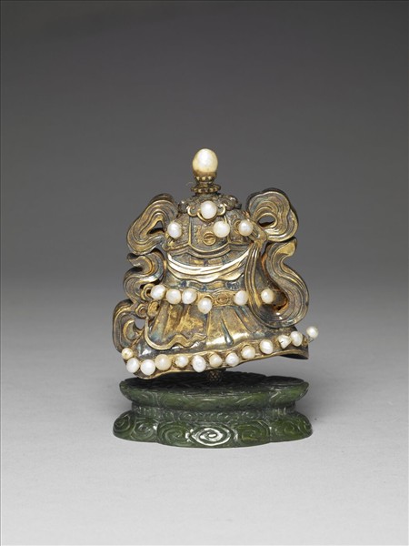 銅鍍金嵌珠寶傘