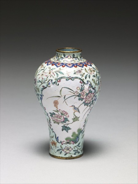 銅胎畫琺瑯花鳥圖梅瓶