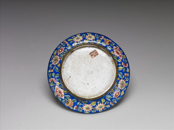 銅胎畫琺瑯花卉紋碟