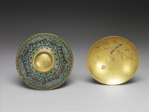 掐絲琺瑯淺藍地福壽連連蓋碗