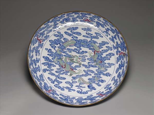 銅胎畫琺瑯雲龍盤