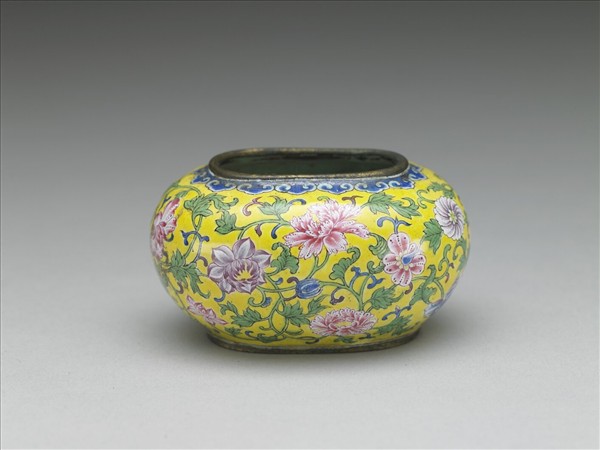 銅胎畫琺瑯四季花卉水盂