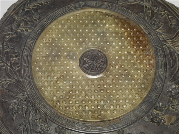 紫檀嵌玉璧圓盒