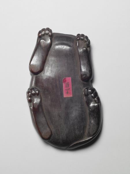 紫檀木虎形硯盒