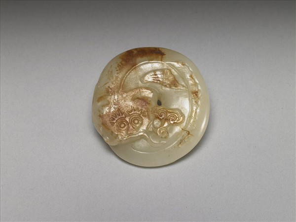 玉鯰魚啣芝玉飾