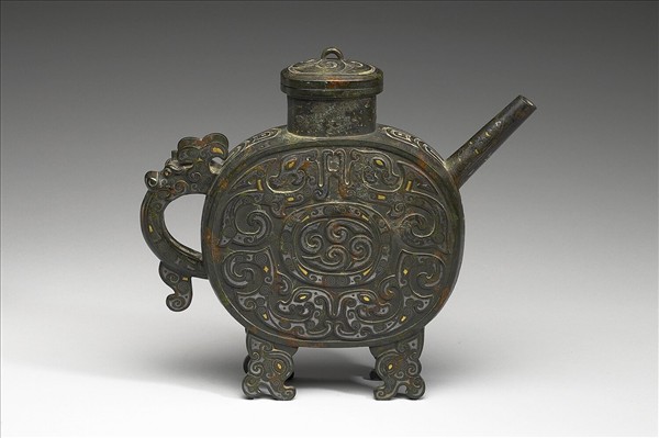 嵌金銀夔紋扁盉