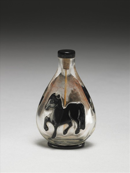 透明地套黑玻璃雙駿鼻煙壺