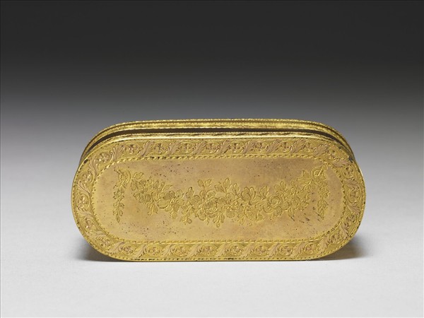 鍍金雕花嵌瑪瑙鼻煙盒