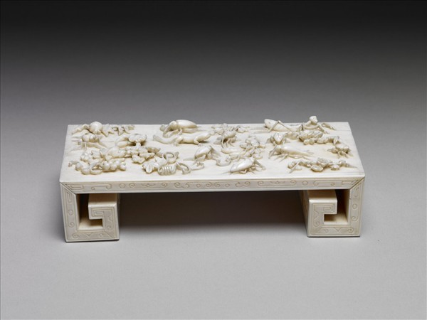 象牙雕花卉草蟲墨床