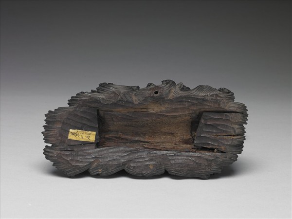 福山壽海雲紋木座