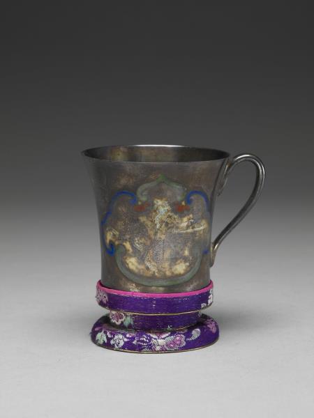 銀胎畫琺瑯山水圖杯