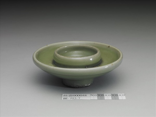 龍泉窯 青瓷碗托