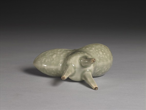 龍泉窯 青瓷印花爵杯