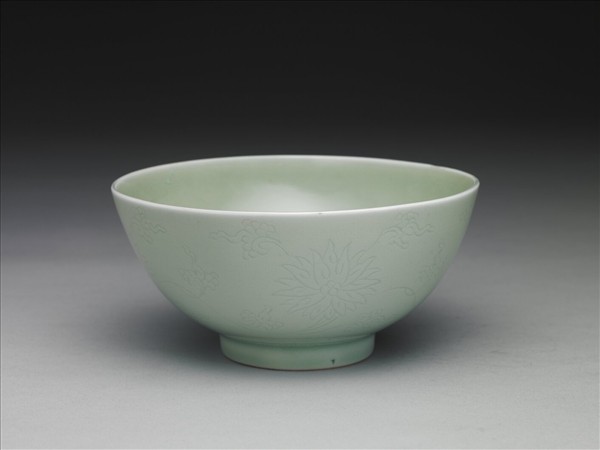 景德鎮 青瓷劃花碗