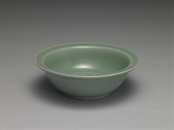 龍泉窯 青瓷雙魚紋洗