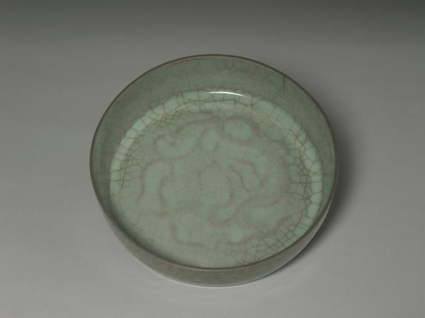 官窯 青瓷印花龍紋洗