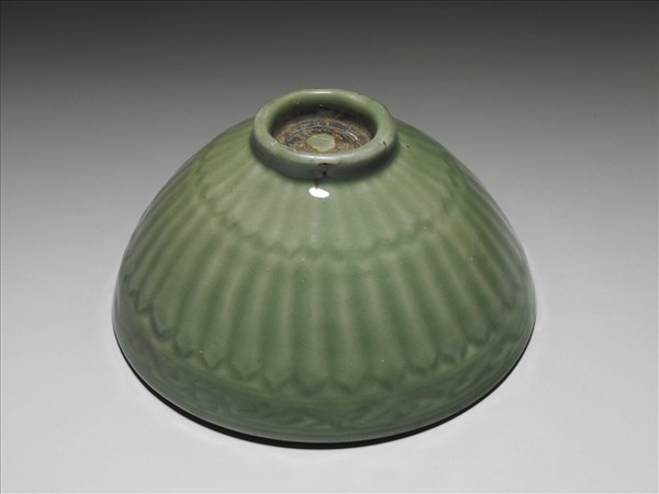 龍泉窯 青瓷蓮瓣碗