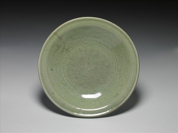 龍泉窯 青瓷刻花花卉盤