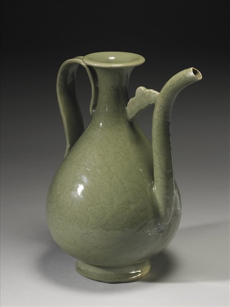 龍泉窯 青瓷劃花枇杷執壺