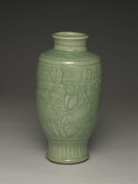 龍泉窯 青瓷劃花花卉瓶