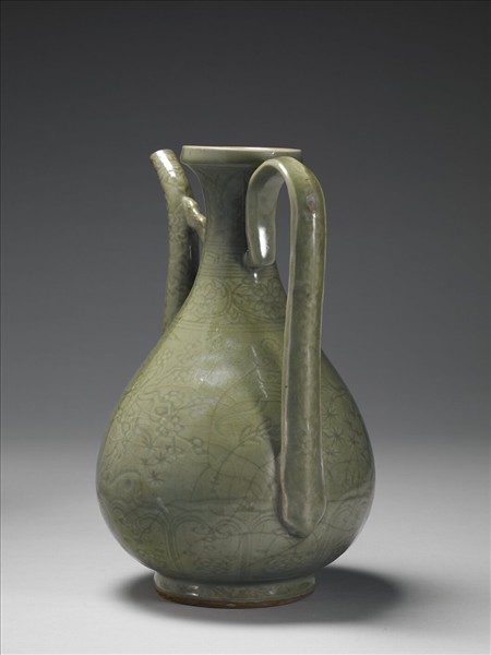 龍泉窯 青瓷劃花梅石三友執壺