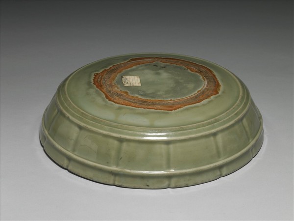 龍泉窯 青瓷劃花雙魚洗