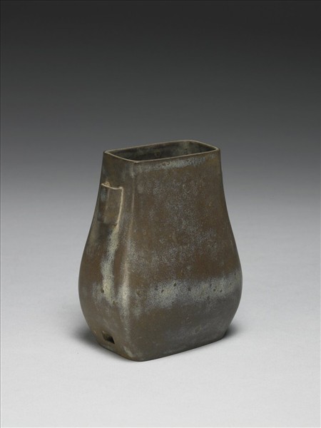 茶葉末釉雙耳瓶