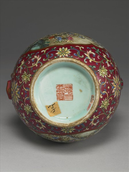 琺瑯彩紅地百子圖執壺