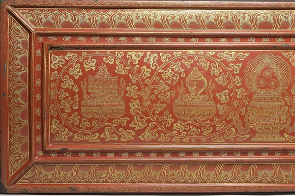 紅漆戧金八寶紋經板- 故宮